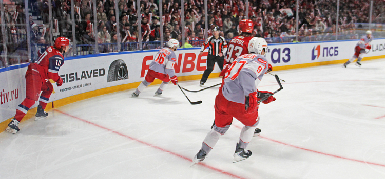 Ярославский «Локомотив» сломил сопротивление «Спартака» в первом матче плей-офф_313476