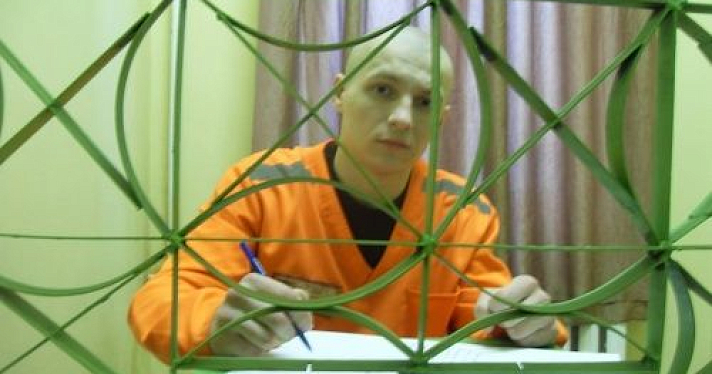 Избитого уфсиновцами заключенного ярославской колонии Евгения Макарова отправили в ШИЗО за отказ от унижения