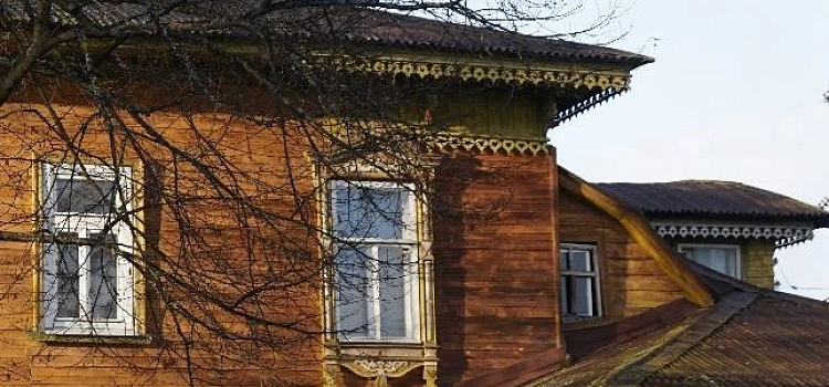 В посёлке под Ярославлем деревянное историческое здание признали памятником_312162