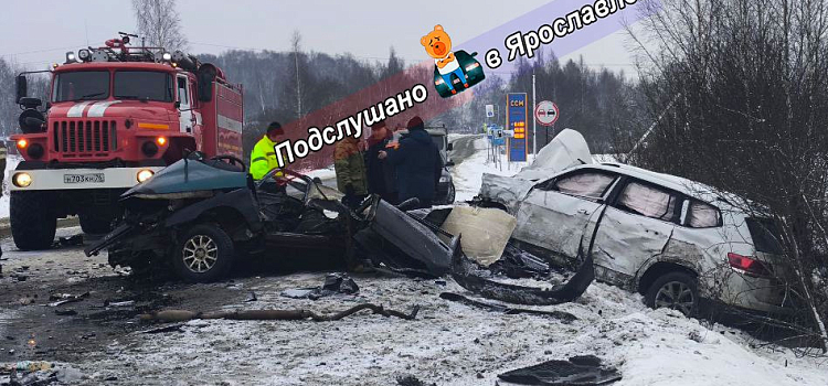 В Ярославской области в ДТП пострадали пять человек, один погиб_309358