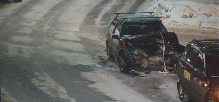 В Ярославле произошло серьёзное ДТП с участием такси