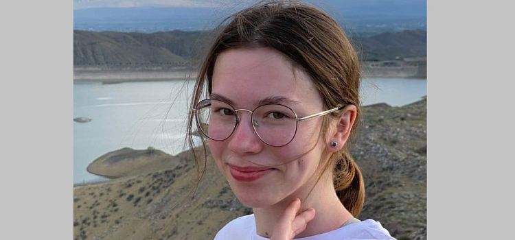 Ярославская выпускница сразу три ЕГЭ сдала на сто баллов