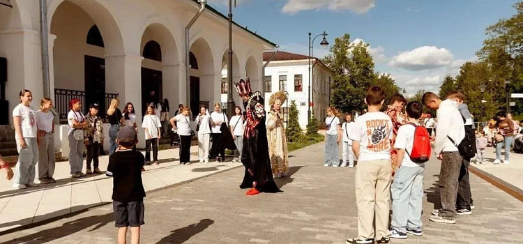 В Ярославской области на фестивале известная группа вместе с церковным хором исполнит древнерусские распевы