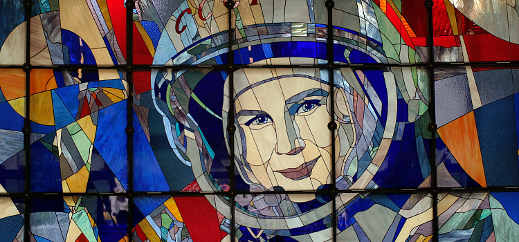 Ярославцы поздравили «Чайку» с 53-й годовщиной полета в космос_72632