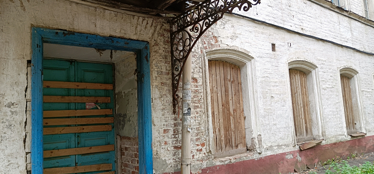 В Ярославле продают исторический дом служащих Большой мануфактуры_314444