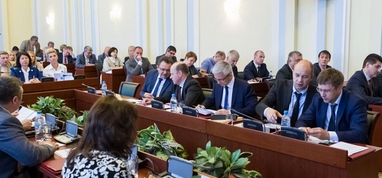Власти пообещали расселить всех жителей из аварийного жилья в 2017 году 