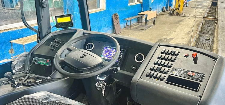 Ярославцам показали первый «Ятроллейбус»_261386
