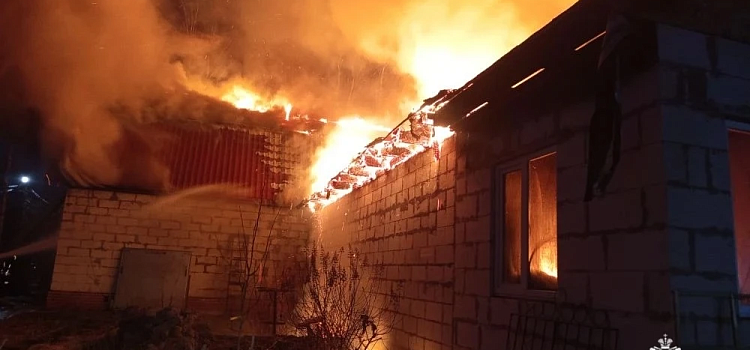 В Ярославле при пожаре погибла пенсионерка_314578