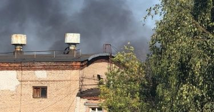 В Ярославле на стройке произошел пожар