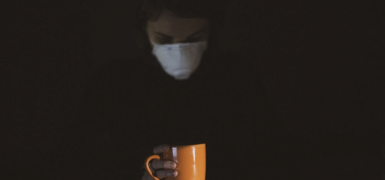 Еще шесть человек скончались от COVID-19