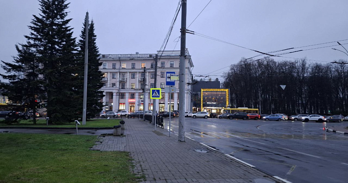 В Ярославле решили демонтировать «Яостановки» с секирами