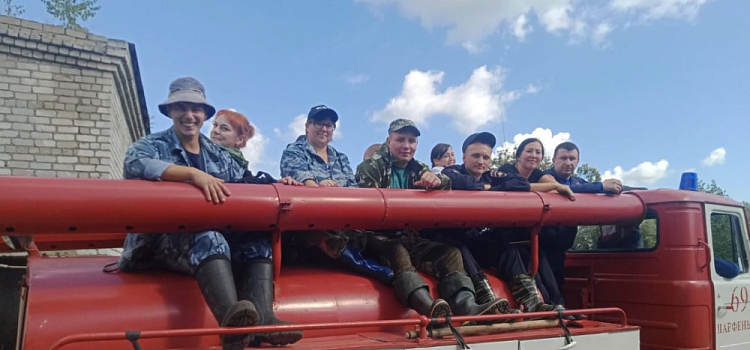 «Применили квадракоптер»: ярославские пожарные спасли пропавшего грибника