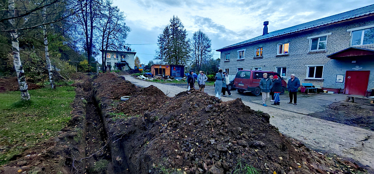В посёлке Ярославской области жители обратились к главе СК из-за холода в домах_324527
