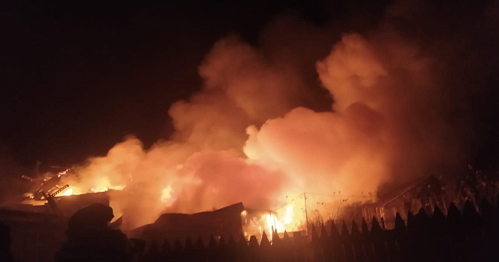 Страшный пожар в селе Устье: сгорел жилой дом_168980