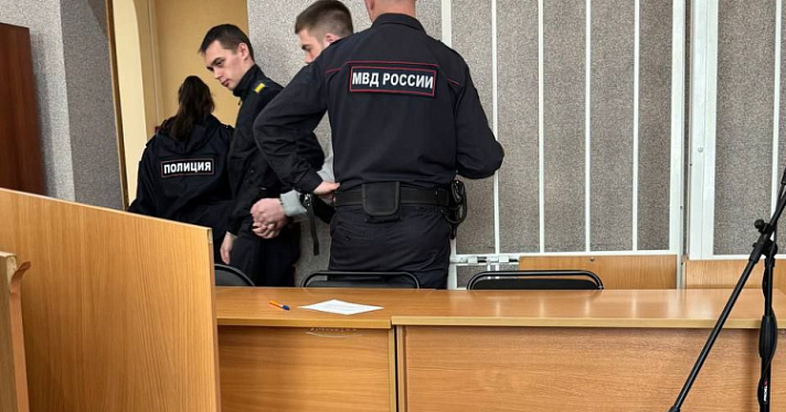 В Ярославле задержали курьера мошенников, забравшего у пенсионерки полмиллиона рублей