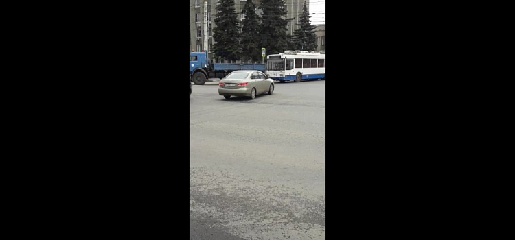 В Ярославль доставили троллейбусы из Твери