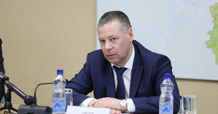 Михаил Евраев сообщил о возможном изъятии выручки у продавцов, необоснованно завышающих цены на продукты питания