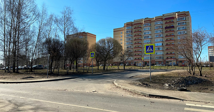 Некоторые объекты должны закончить раньше: власти и подрядчик показали, как проходит ремонт дорог в Ярославле_237585