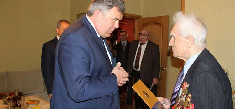 В Ярославле ветерану ВОВ исполнилось 100 лет 