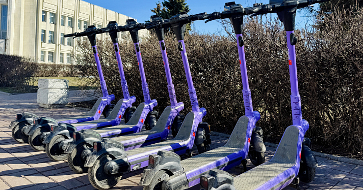 В этом сезоне прокат самокатов Юрент в Ярославле сделали доступным даже без интернета