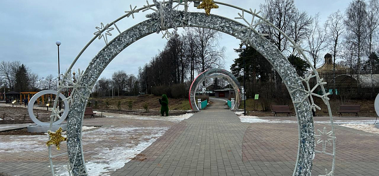 Центр Любима украсили фонтаны – обручальные кольца_308165