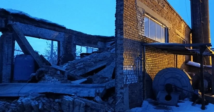 Без тепла осталось 300 человек: в ярославском селе обрушилась кровля котельной