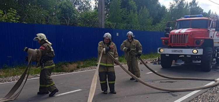 Правительство Ярославской области: в регионе удвоили финансирование добровольной пожарной охраны