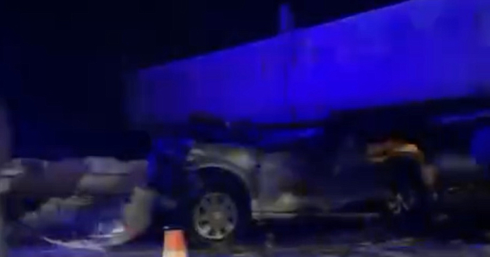 В Ярославской области в жёсткой аварии погиб человек