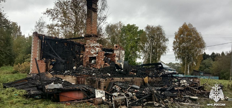 В Ярославской области непотушенная сигарета унесла жизнь мужчины_304017