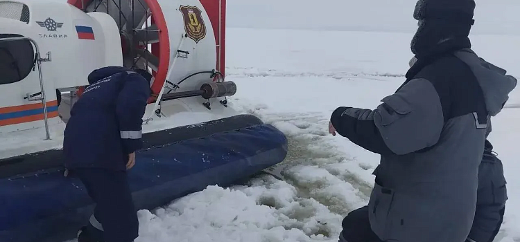 В Ярославской области спасли сломавшего ногу рыбака и оштрафовали_312613