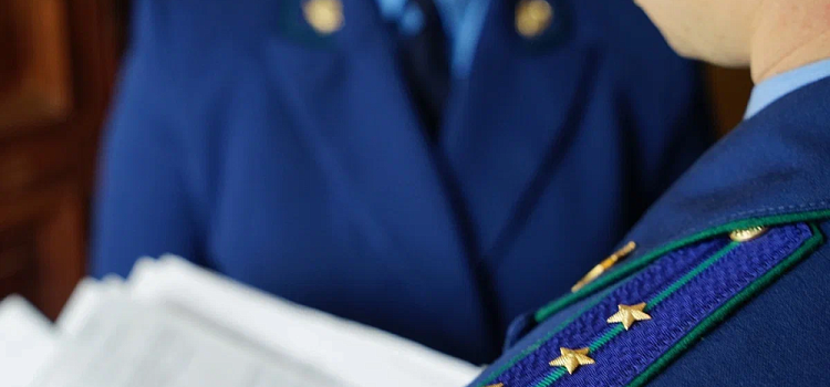 В Ярославле мошенник забрал у жертв больше миллиона рублей и почти шесть тысяч долларов