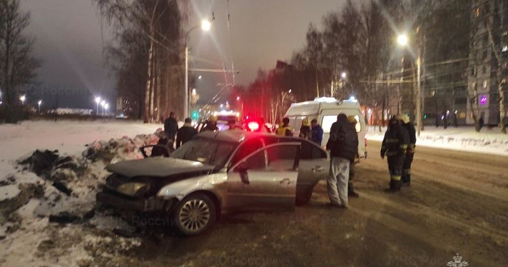 В Ярославской области в ДТП пострадали двое взрослых и ребёнок