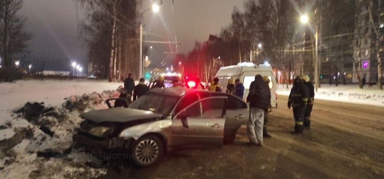 В Ярославской области в ДТП пострадали двое взрослых и ребёнок