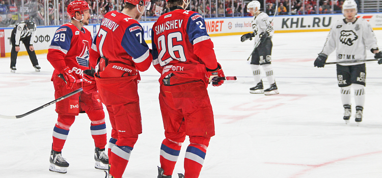 «Мясо не кушать, а человеку гадости желать»: полуфинал между ярославским «Локомотивом» и челябинским «Трактором» складывается эмоционально_269170