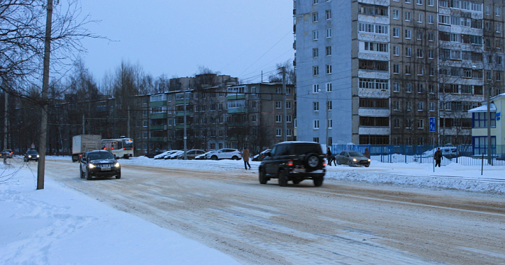 Госавтоинспекция предупреждает: на скользкой дороге будьте особо внимательны
