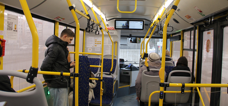 Ярославна добилась 250 тысяч рублей компенсации за падение в автобусе