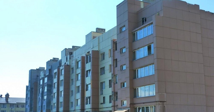 Дольщики недостроенного жилого комплекса в Красном бору получат компенсацию из федерального фонда
