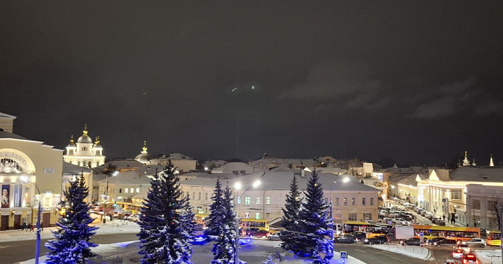 Ярославль встал в десятибалльные пробки