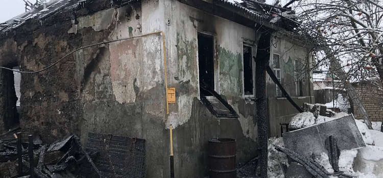 В Ярославской области при пожаре погибла женщина_259042