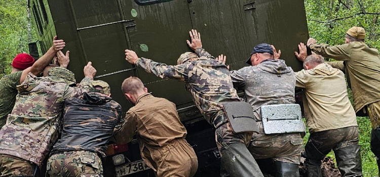 «Война не закончена, пока последний человек с неё не вернулся». Неизвестная правда о буднях поисковых отрядов