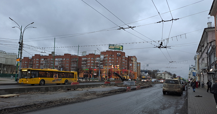 В районе островка-клумбы на улице Свободы в Ярославле могут ввести временную схему движения