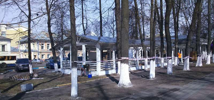 В Ярославле заново строят летнее кафе «Сквер» 