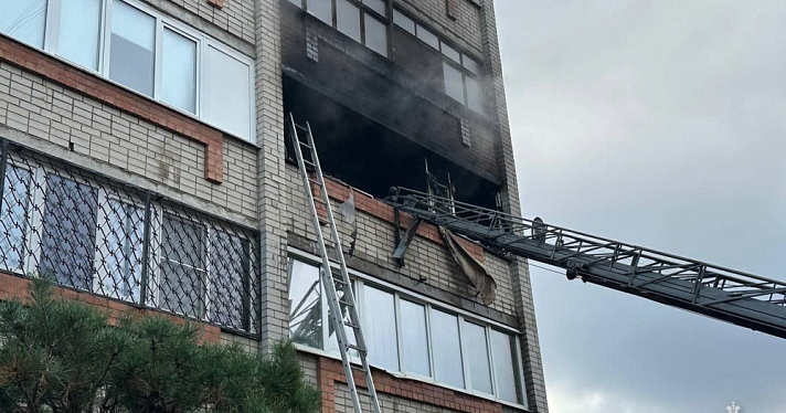 В Ярославле квартира на улице Маланова загорелась из-за неисправных светильников