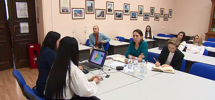 Более двух тысяч жителей Ярославской области получили возможность пройти профессиональное обучение в рамках нацпроекта «Демография»_227114
