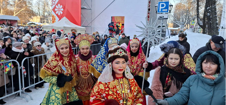 Песни, блины и хороводы: как Ярославль встретил Масленицу с Надеждой Бабкиной