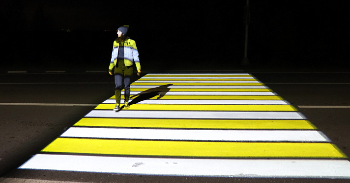 В Ярославле оборудуют 14 проекционных пешеходных переходов