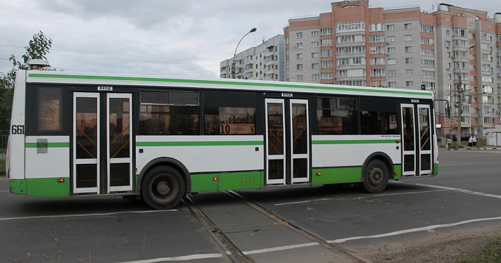 В Ярославле сняли с маршрутов 21 автобус