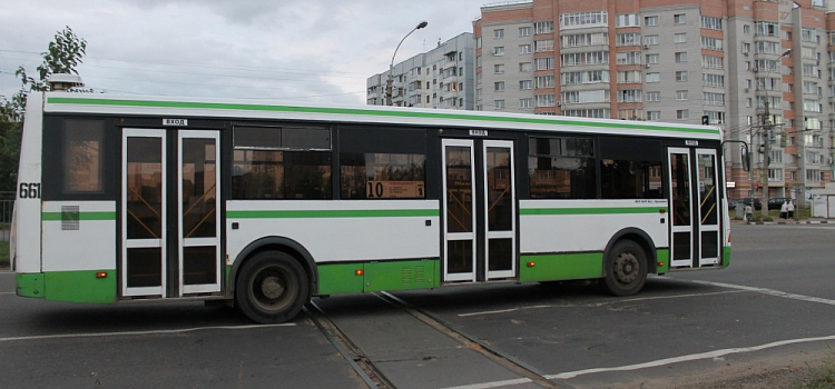 В Ярославле сняли с маршрутов 21 автобус