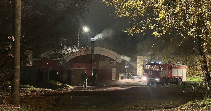 В Ярославской области горел магазин