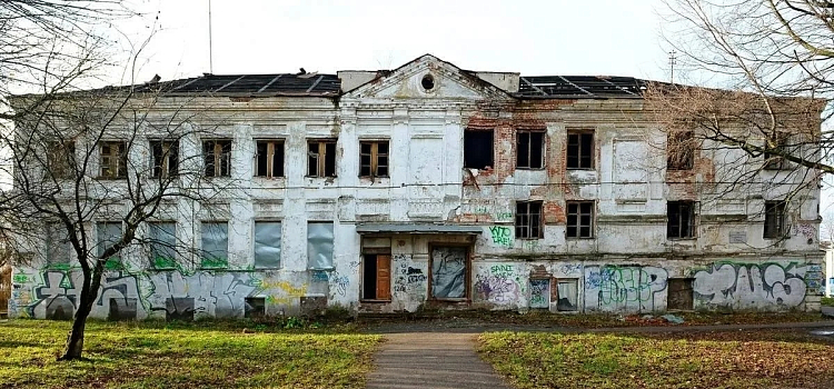 В Ярославской области заброшенные исторические здания передали новым владельцам_309413